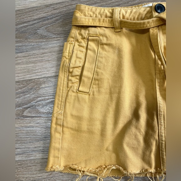 Denim cargo mustard yellow skirt trendy - Picture 2 of 4